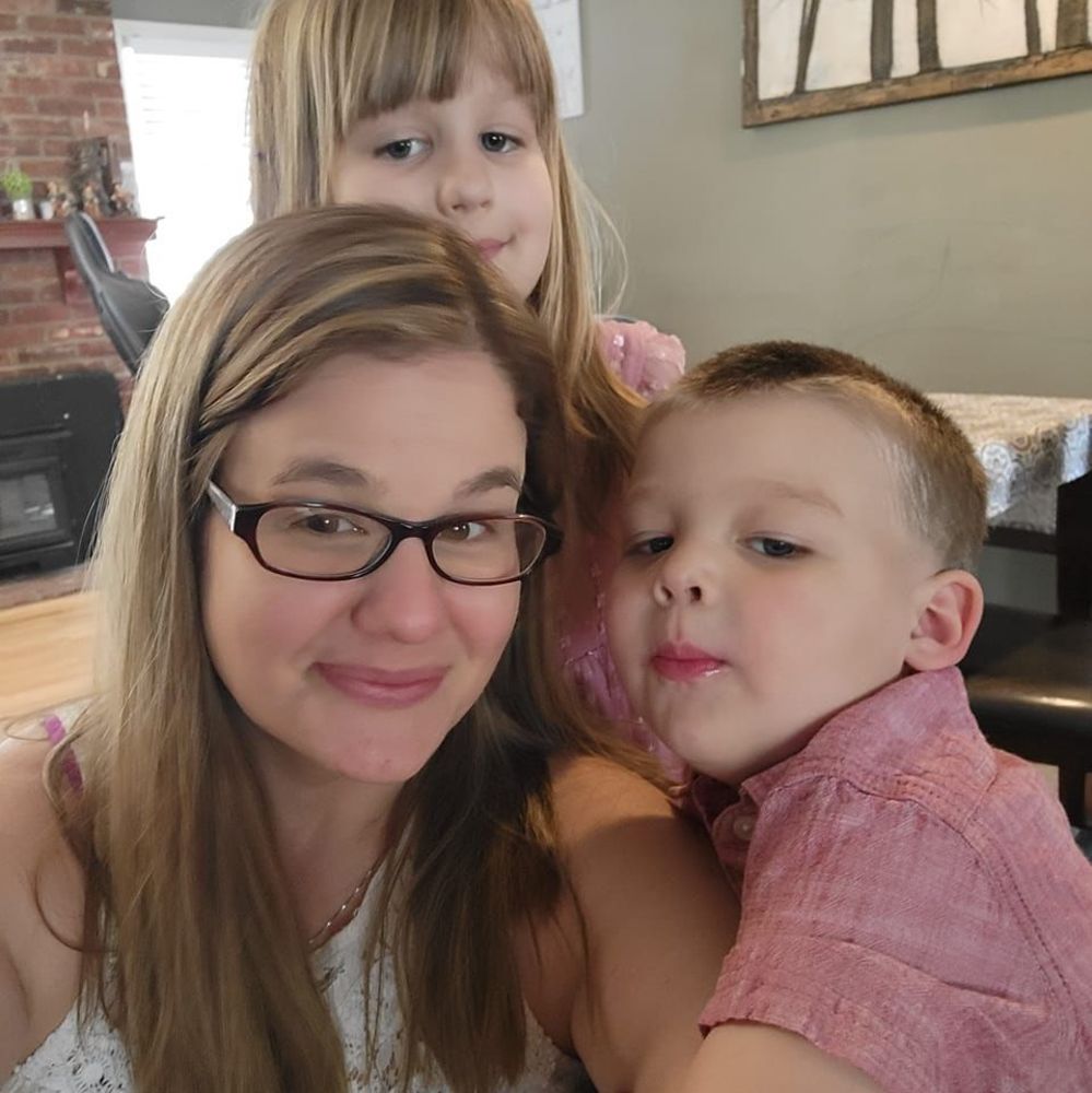 Meet your Posher, Amanda
